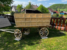 Load image into Gallery viewer, Castle Vinica Outdoor Entrance Ticket