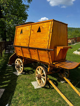 Load image into Gallery viewer, Castle Vinica Outdoor Entrance Ticket
