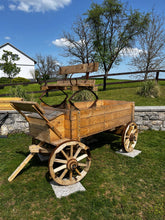 Load image into Gallery viewer, Castle Vinica Outdoor Entrance Ticket
